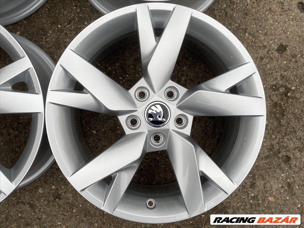 4db gyári 17" Skoda Octavia [Lyra] alufelni. (3829) 2. kép